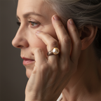 Classic Gold Ring with Timeless Appeal