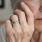 Classic Gold Ring with Timeless Appeal