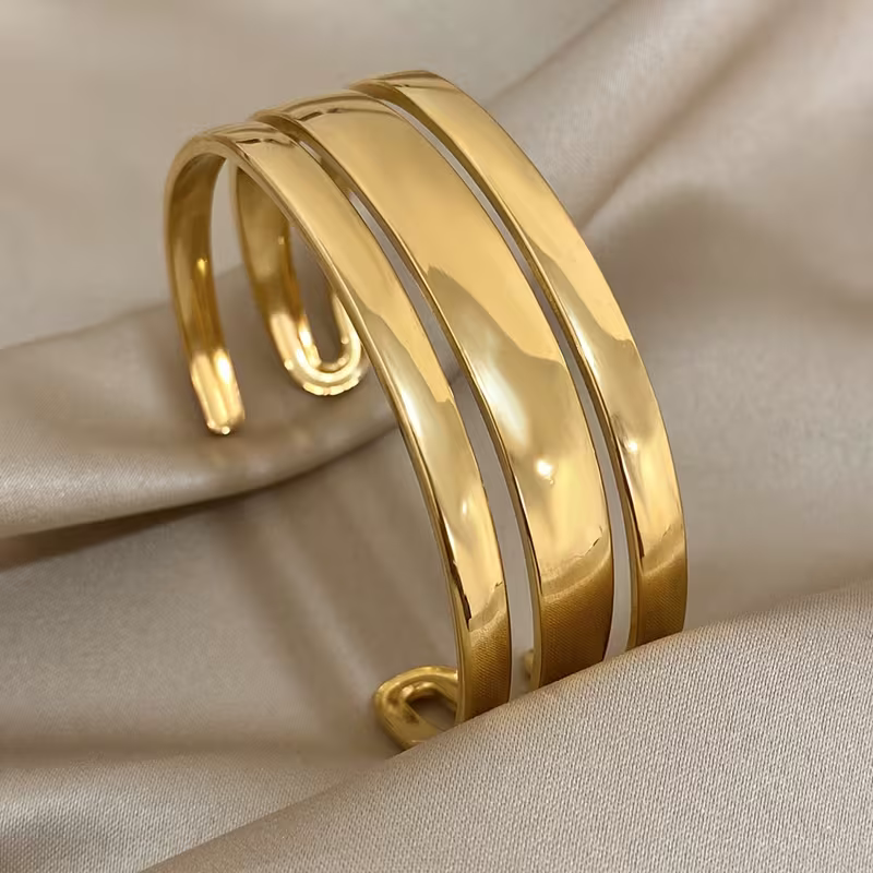 Beautiful Bracelet with Unique Style