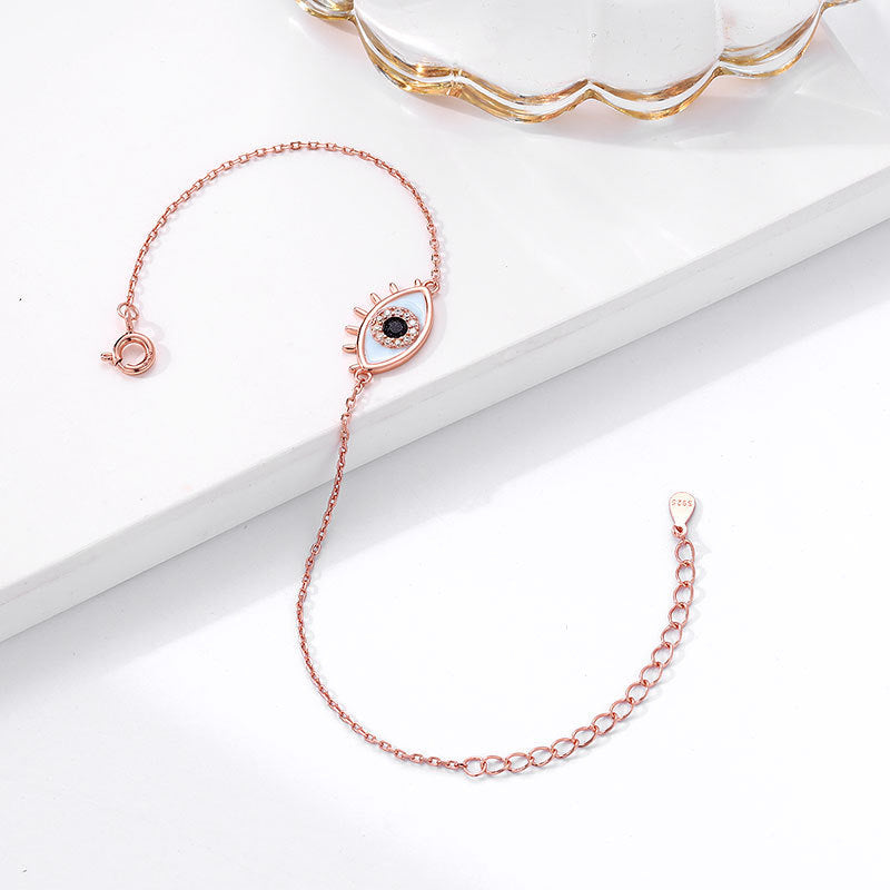 Beautiful Bracelet with Unique Style