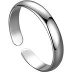 Classic Silver Bracelet with Timeless Appeal