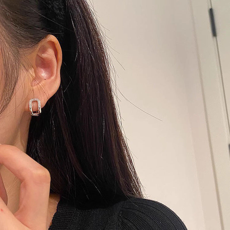 Beautiful Earring with Unique Style