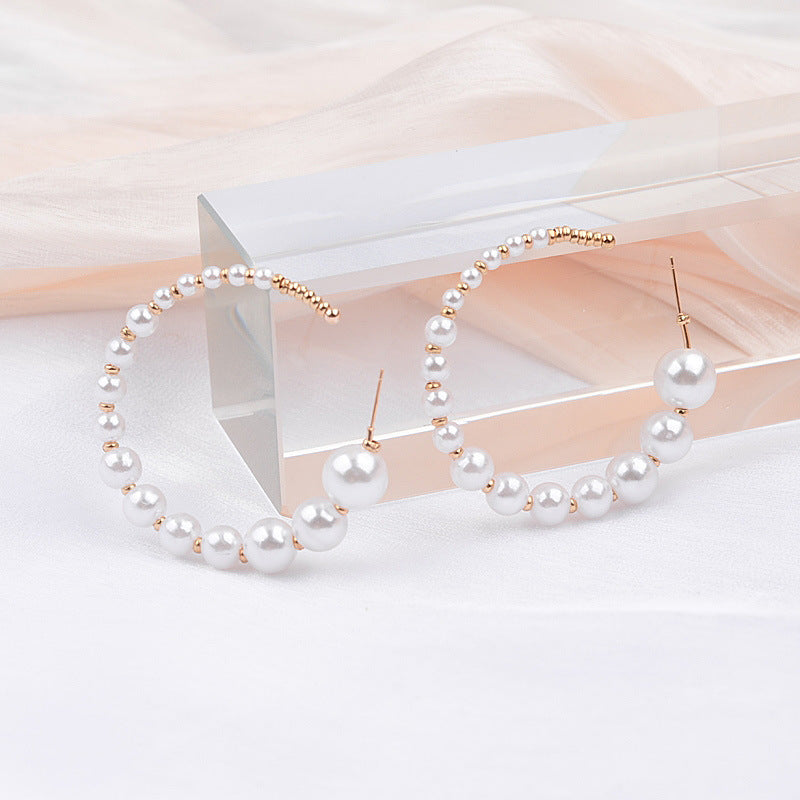 Charming Pearl Earring for Any Occasion