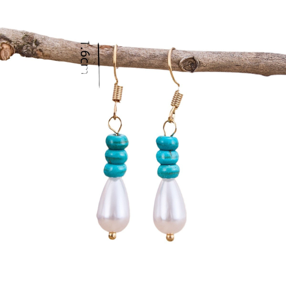 Romantic Pearl Earring for Special Moments