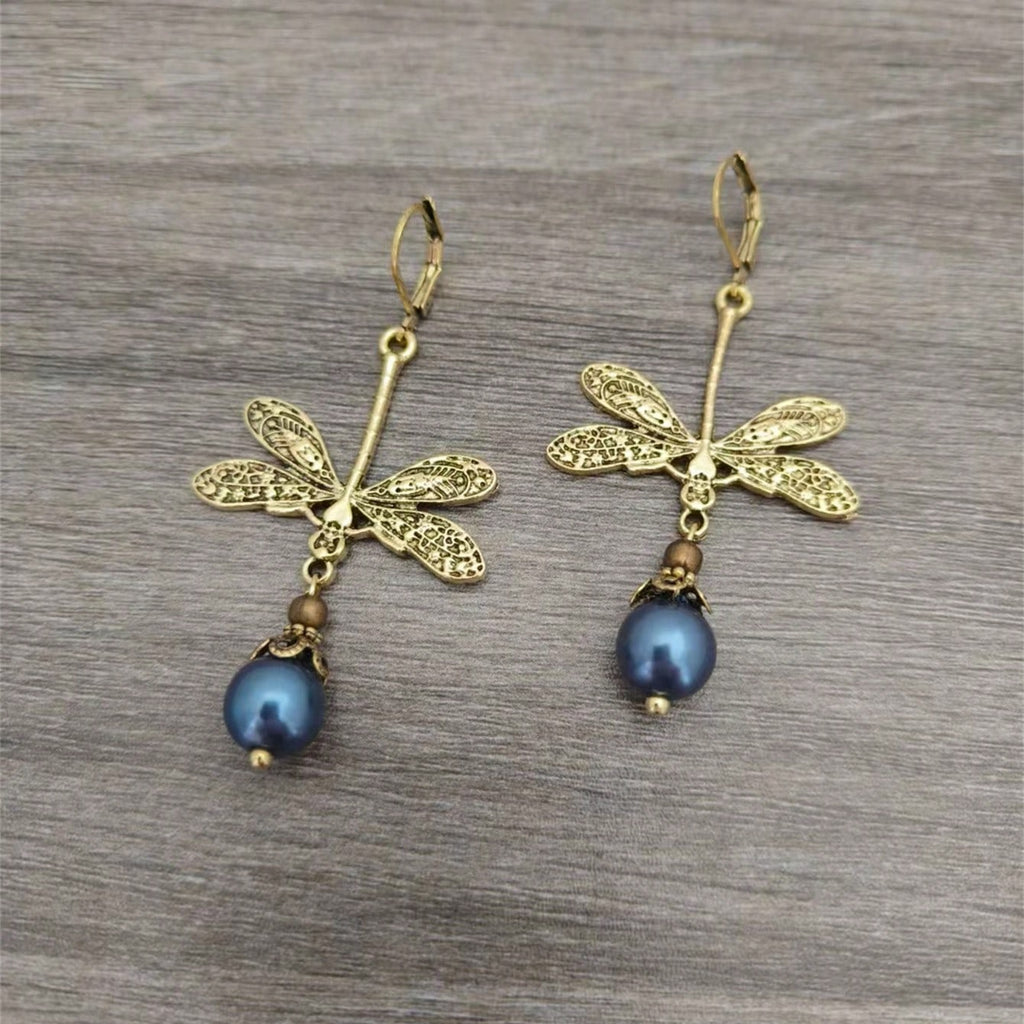 Charming Pearl Earring for Any Occasion