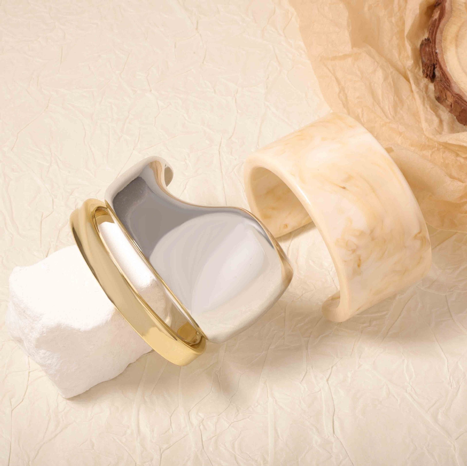 Beautiful Bracelet with Unique Style