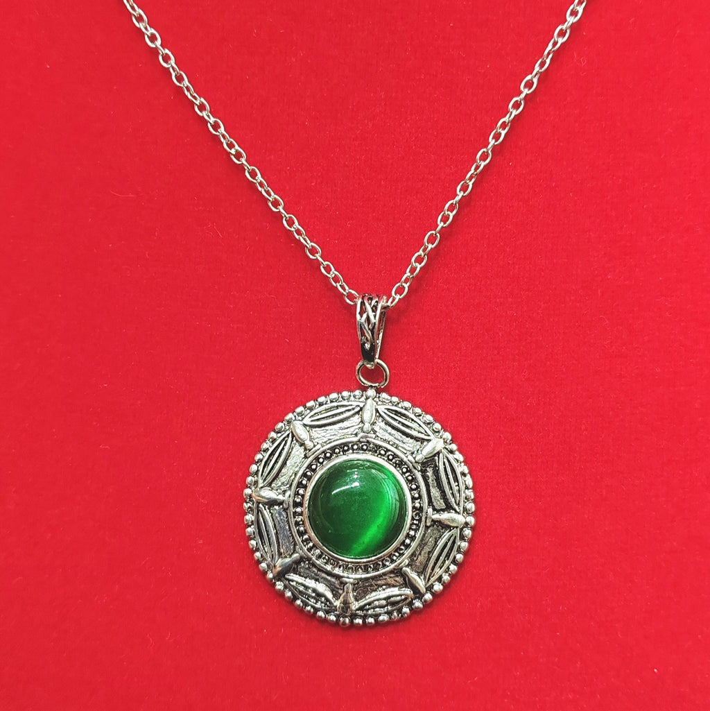 Classic Necklace with Timeless Appeal