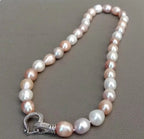 Beautiful Pearl Necklace with Unique Style