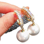 Stunning Gold Earring for Daily Wear