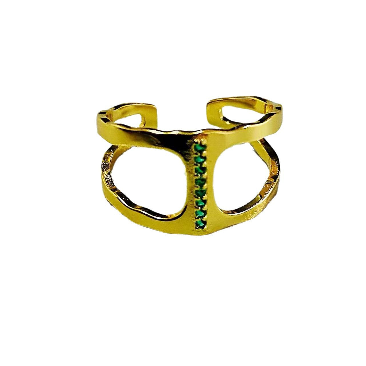 Charming Gold Ring for Any Occasion