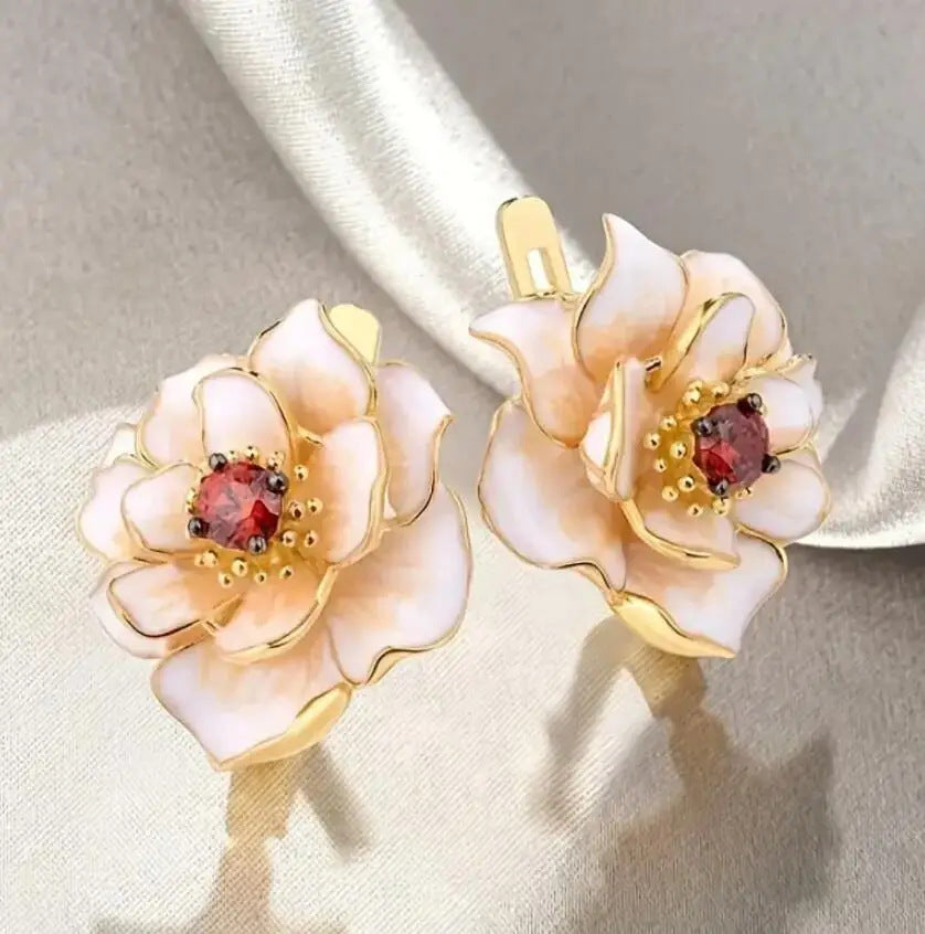 Romantic Earring for Special Moments