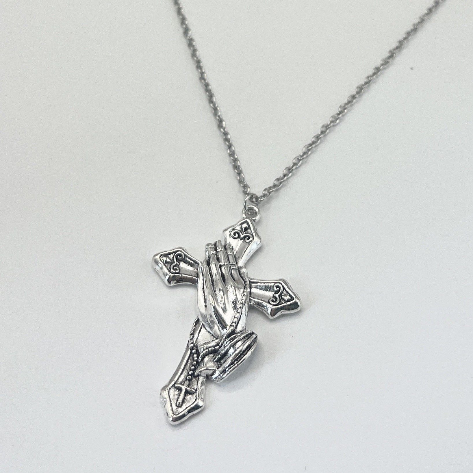 Charming Necklace for Any Occasion