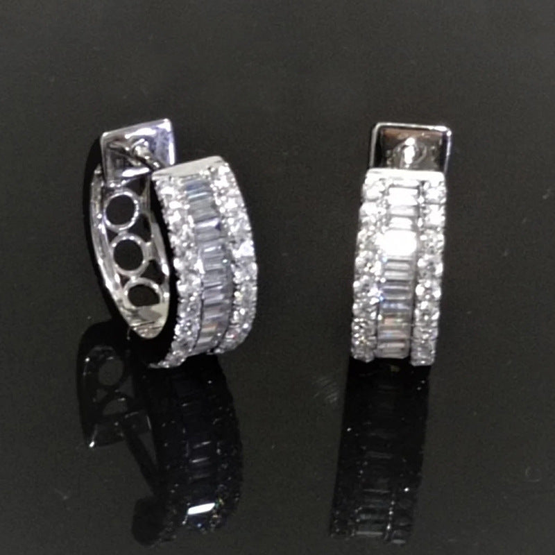 Beautiful Earring with Unique Style