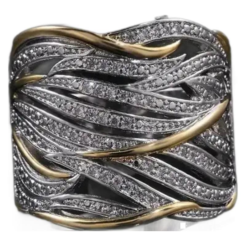 Stunning Gold Bracelet for Daily Wear