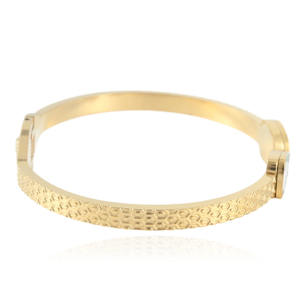 Romantic Bracelet for Special Moments