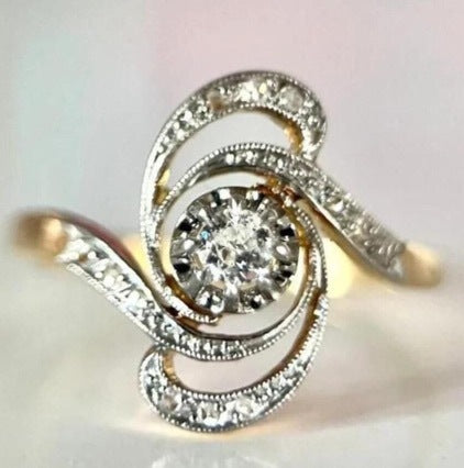 Charming Piece for Any Occasion