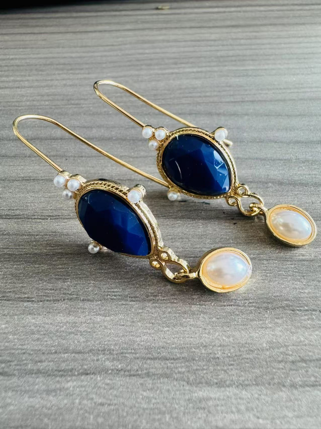 Romantic Pearl Earring for Special Moments