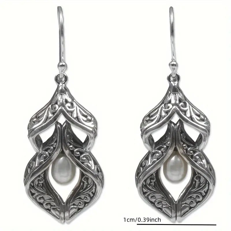 Beautiful Pearl Earring with Unique Style