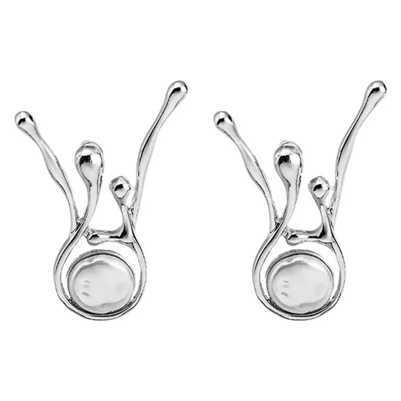 Beautiful Pearl Earring with Unique Style