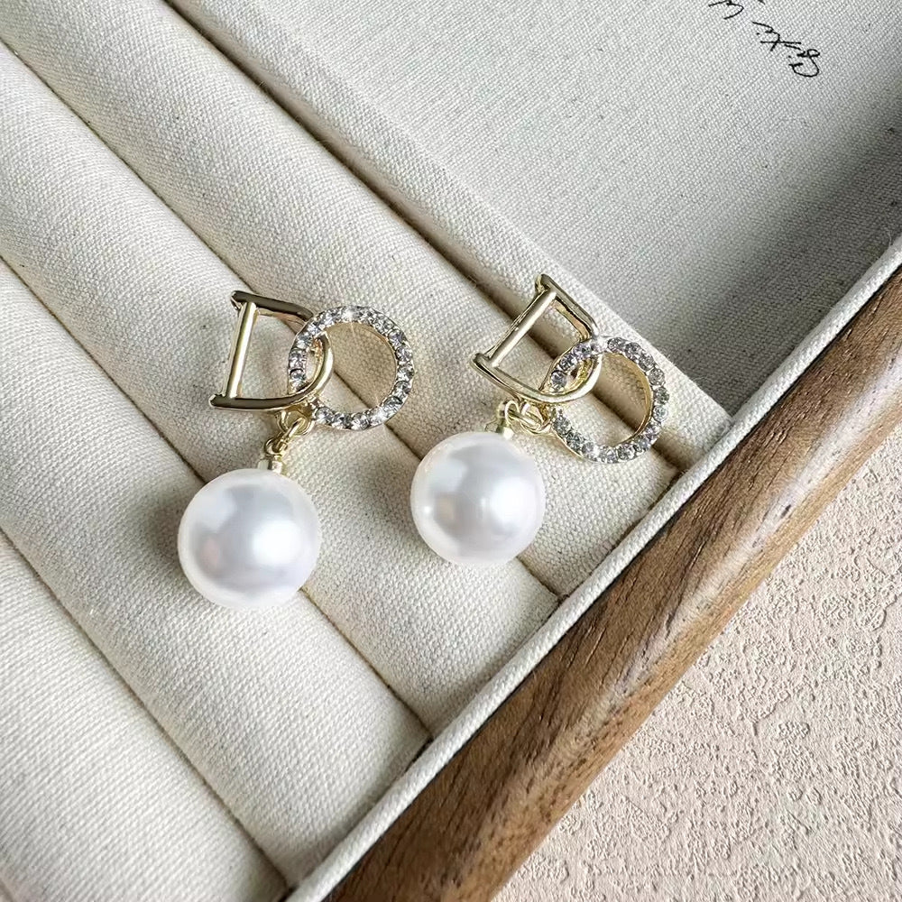Elegant Pearl Earring for Every Occasion