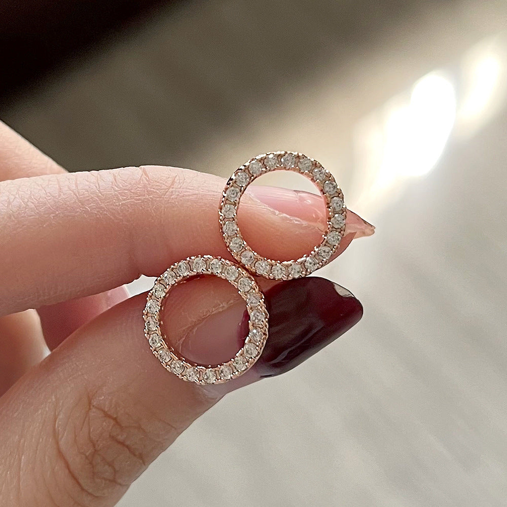 Beautiful Earring with Unique Style