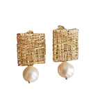 Stunning Pearl Earring for Daily Wear