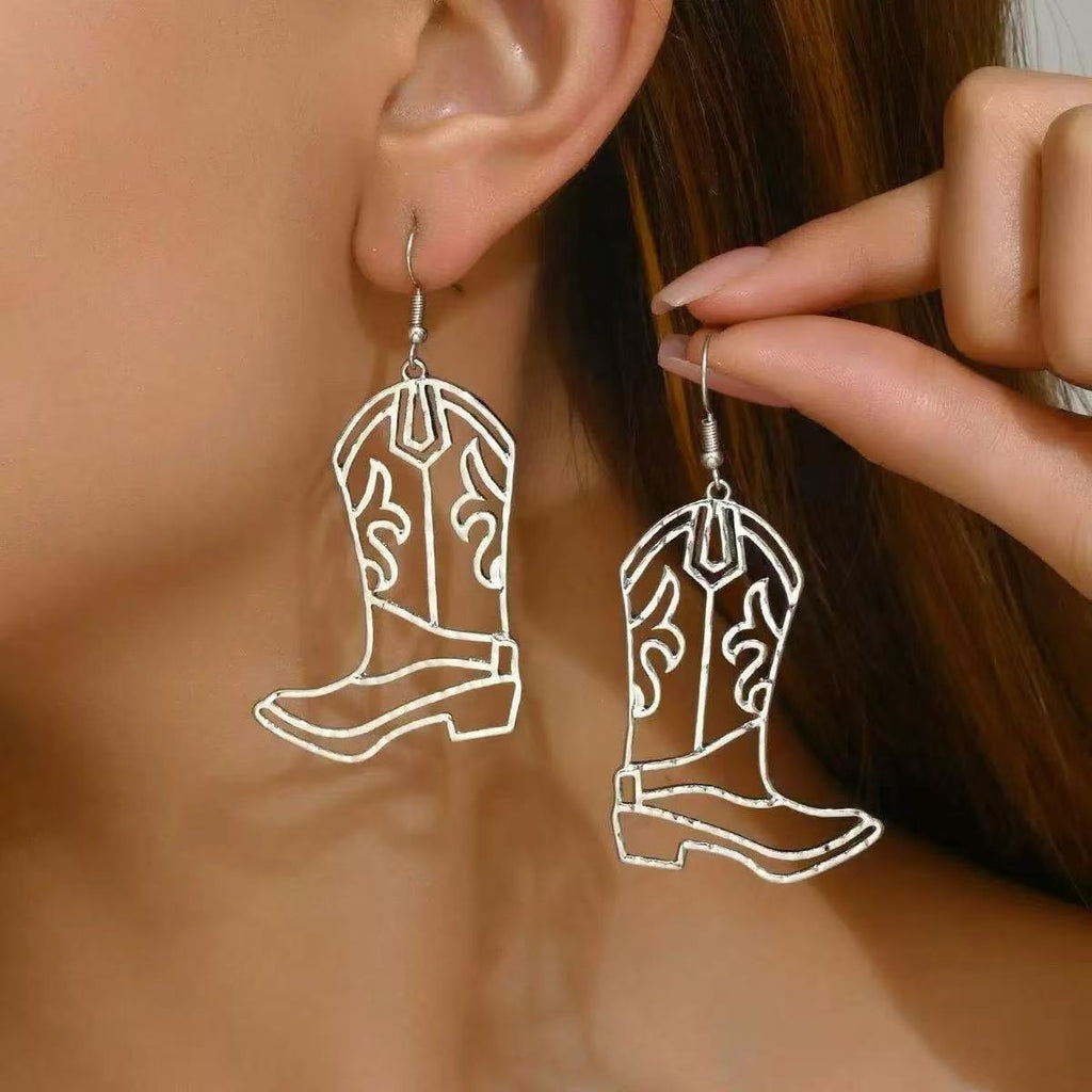 Charming Earring for Any Occasion