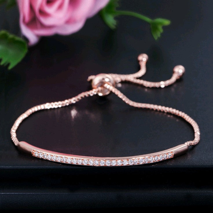 Beautiful Gold Bracelet with Unique Style