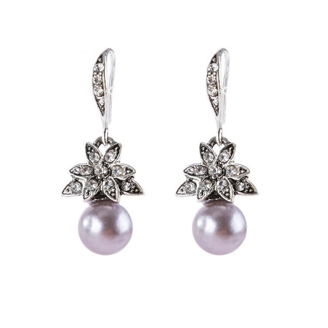 Stunning Pearl Earring for Daily Wear