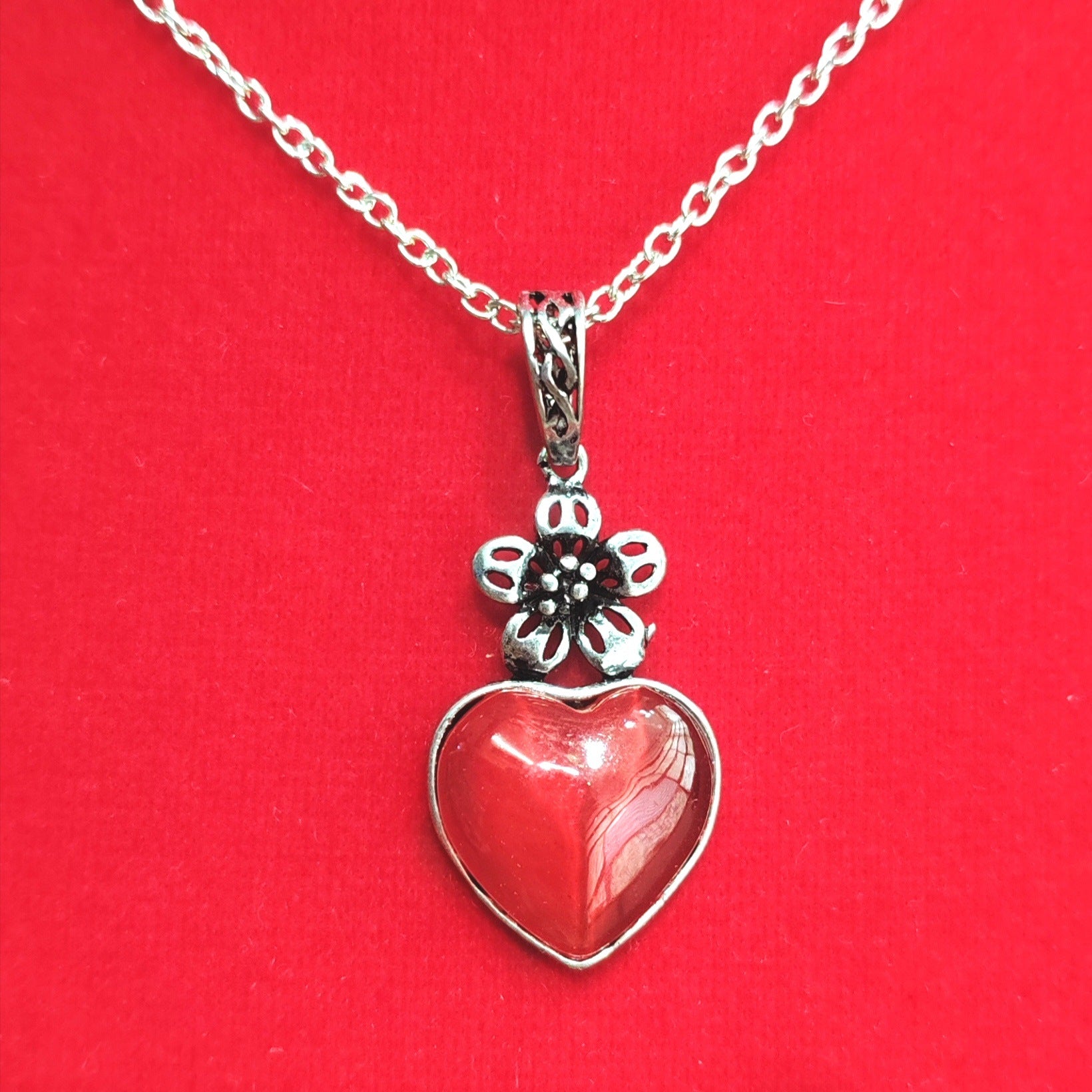 Classic Necklace with Timeless Appeal