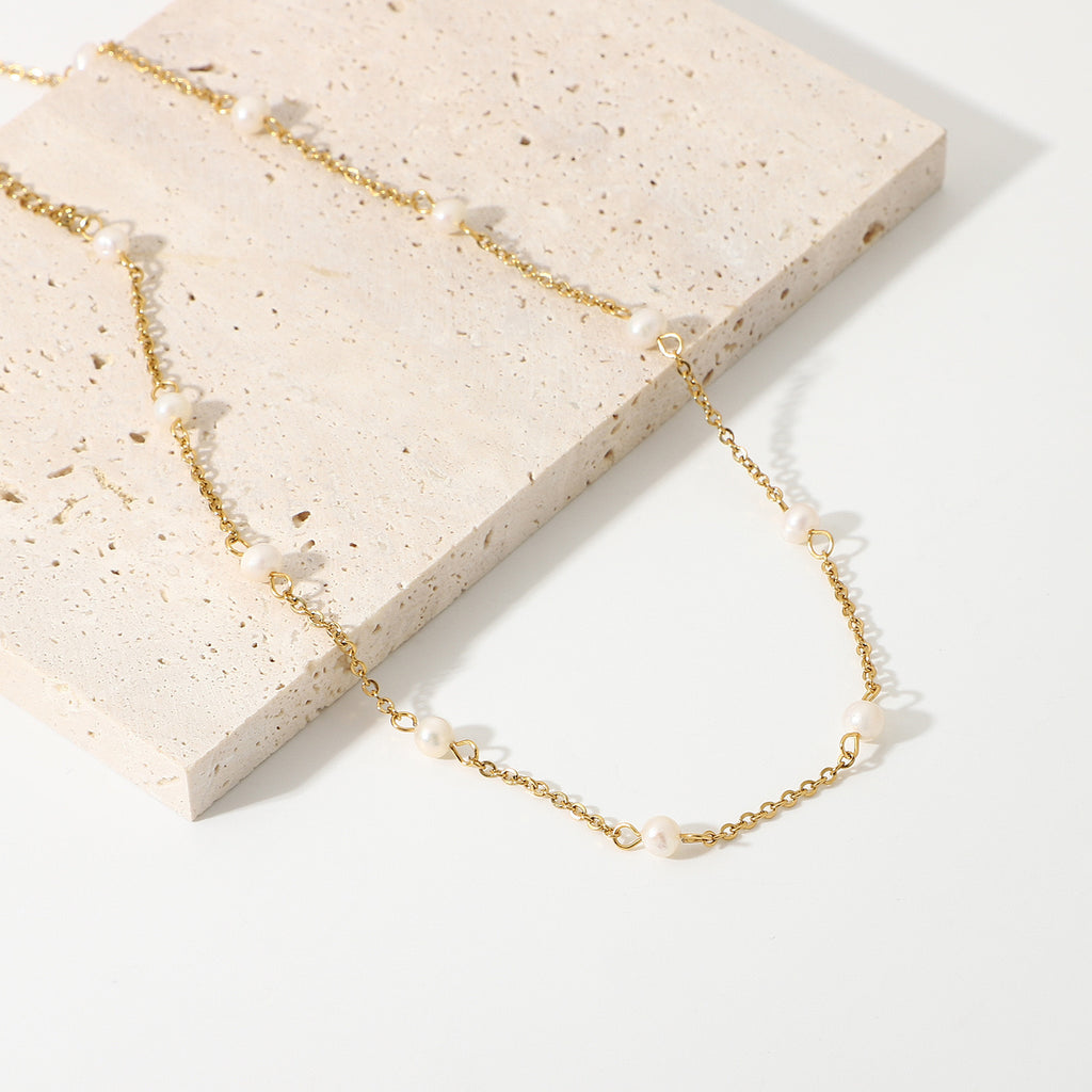 Elegant Pearl Chain for Every Occasion