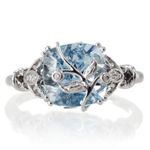 Beautiful Bracelet with Unique Style