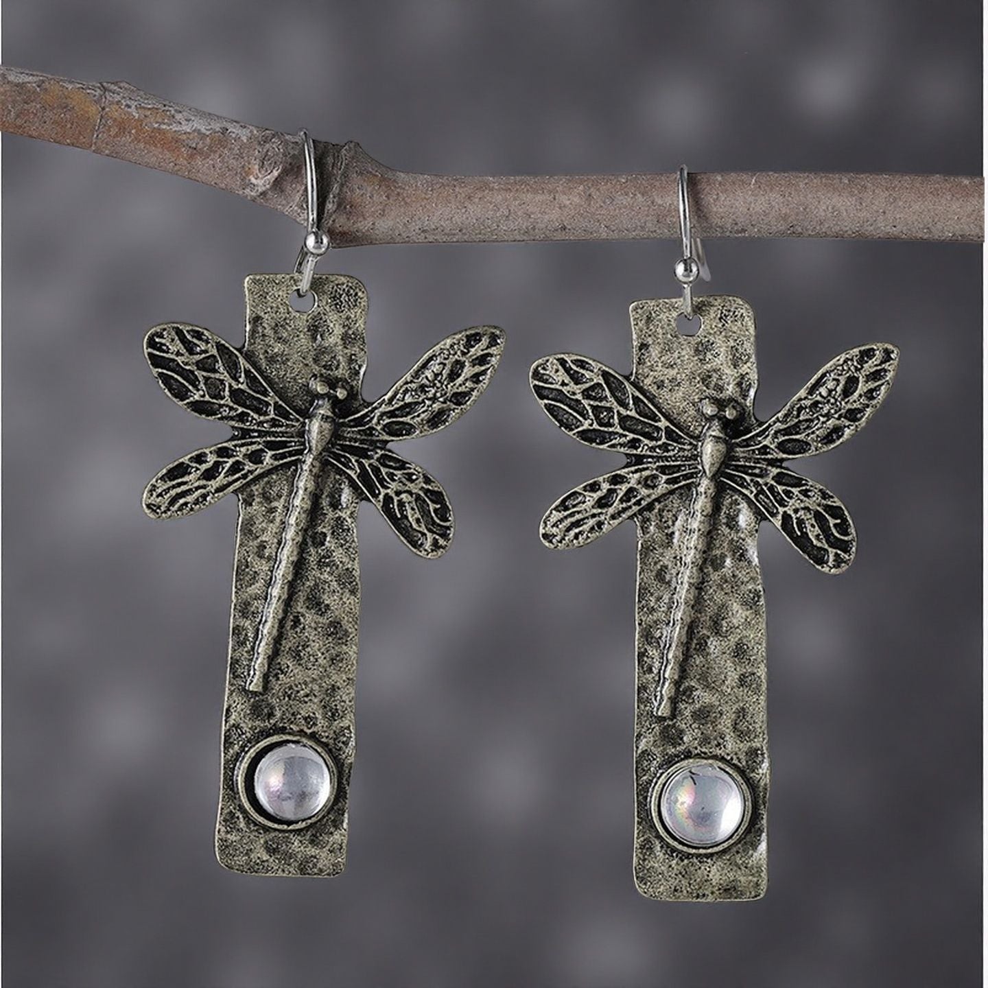 Classic Earring with Timeless Appeal