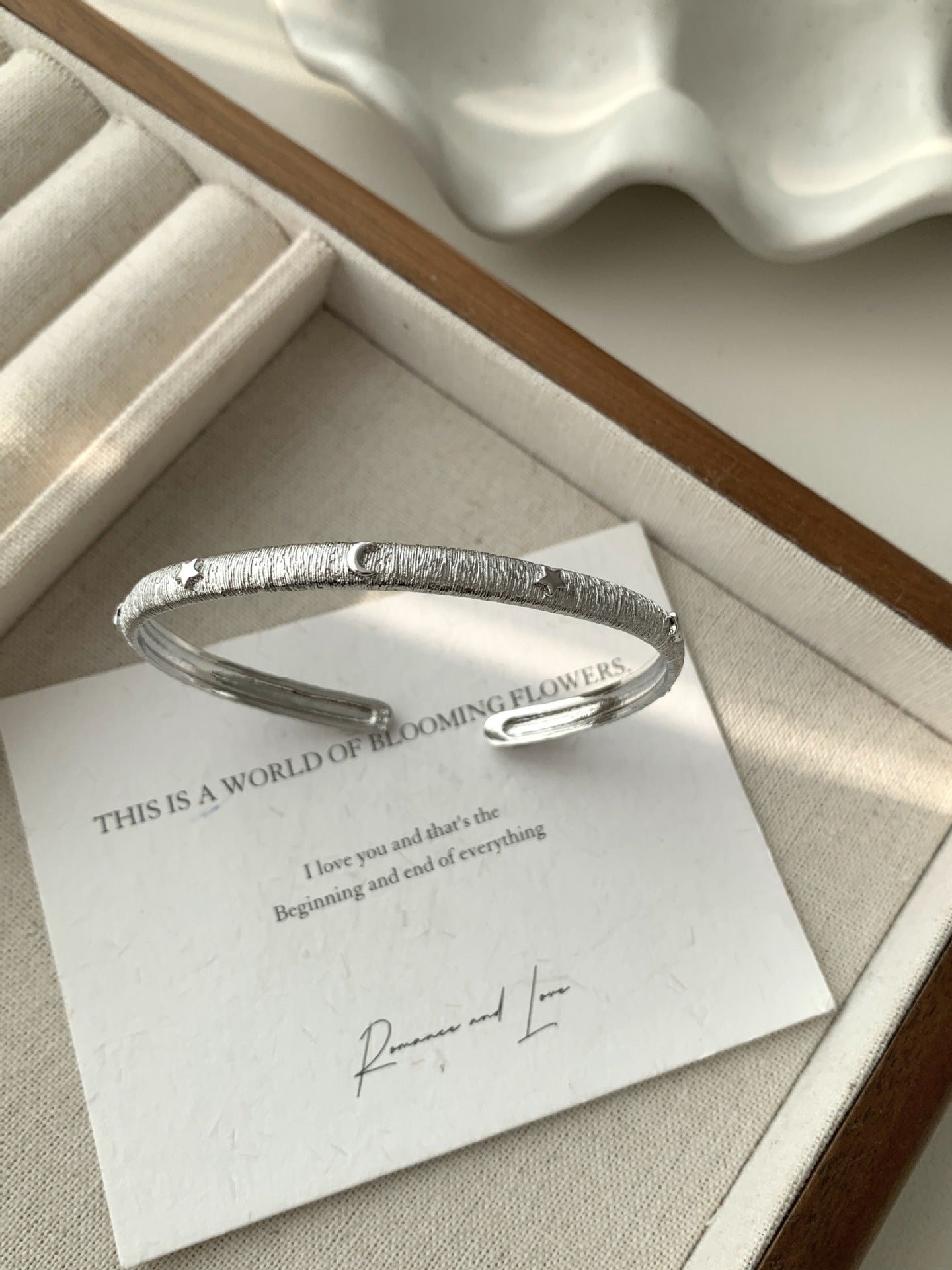 Beautiful Bracelet with Unique Style