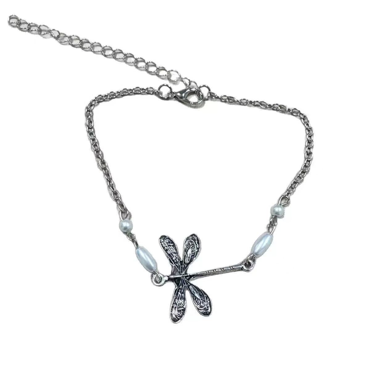 Classic Pearl Anklet with Timeless Appeal