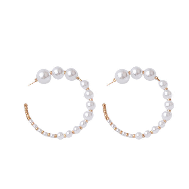 Charming Pearl Earring for Any Occasion