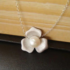 Stunning Pearl Necklace for Daily Wear