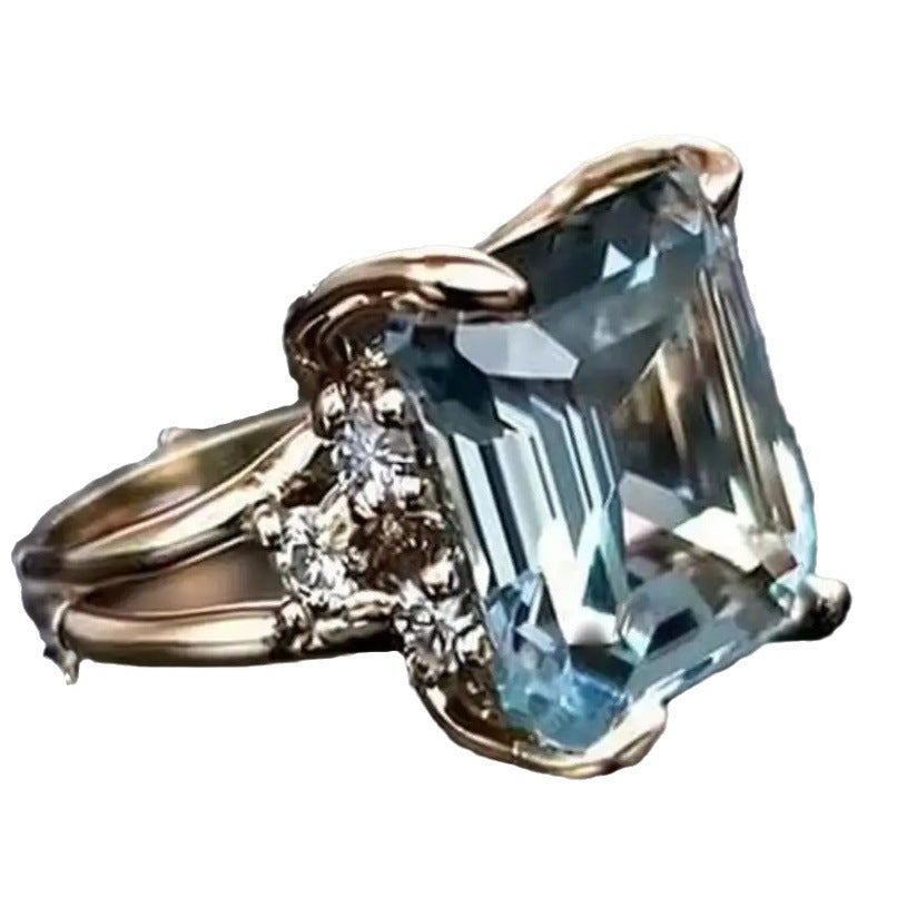 Stunning Ring for Daily Wear