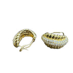 Elegant Gold Earring for Every Occasion