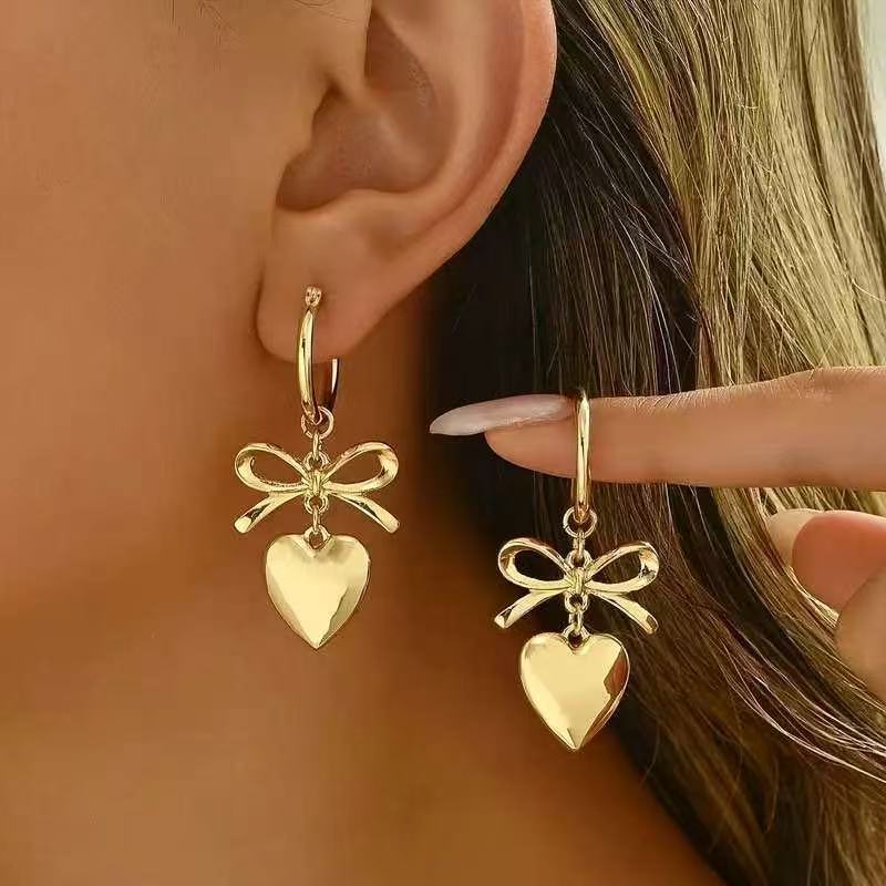 Romantic Earring for Special Moments