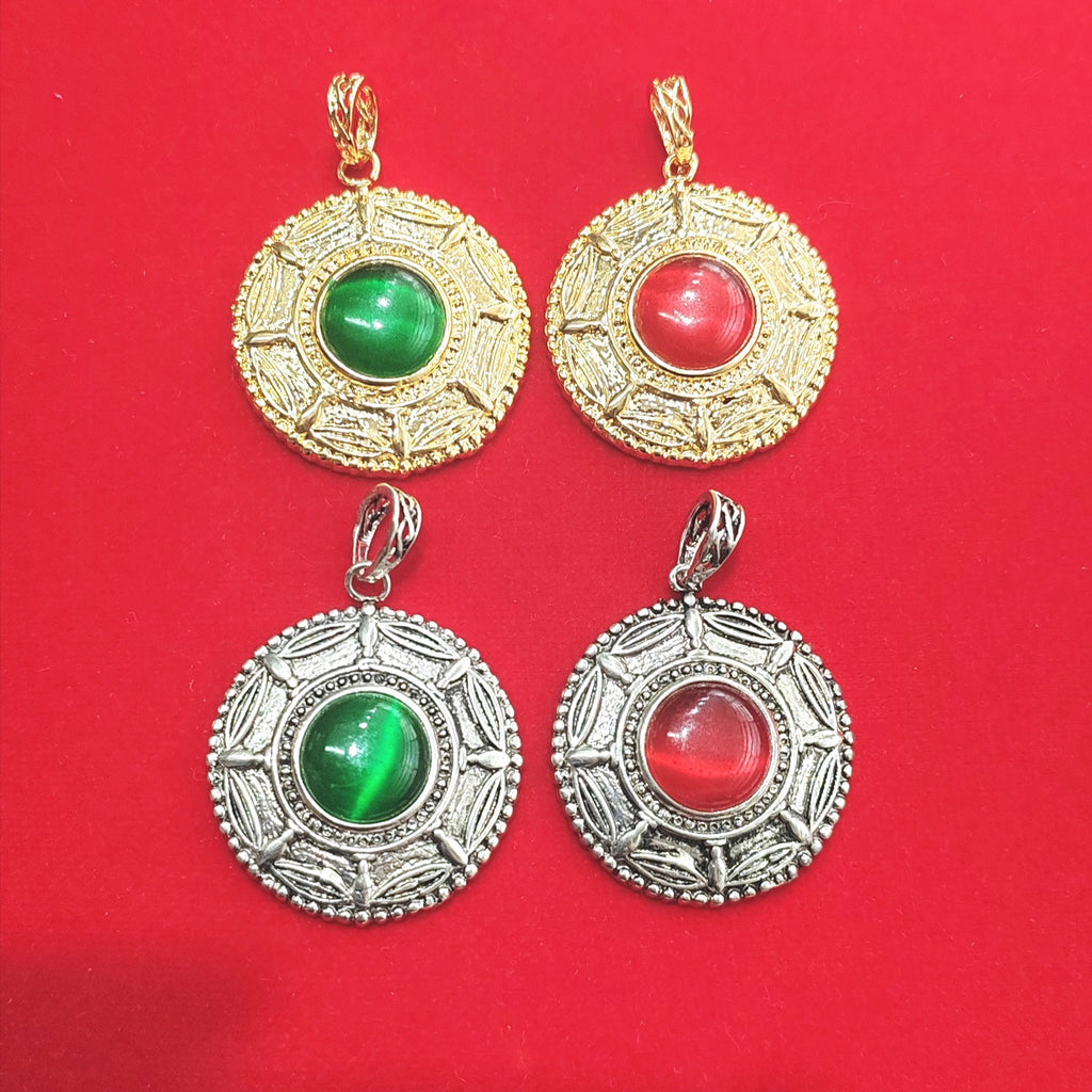 Classic Necklace with Timeless Appeal