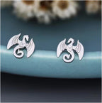 Classic Gold Earring with Timeless Appeal