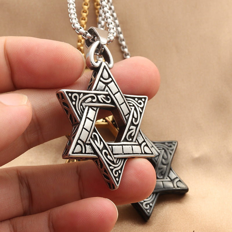 Stunning Necklace for Daily Wear