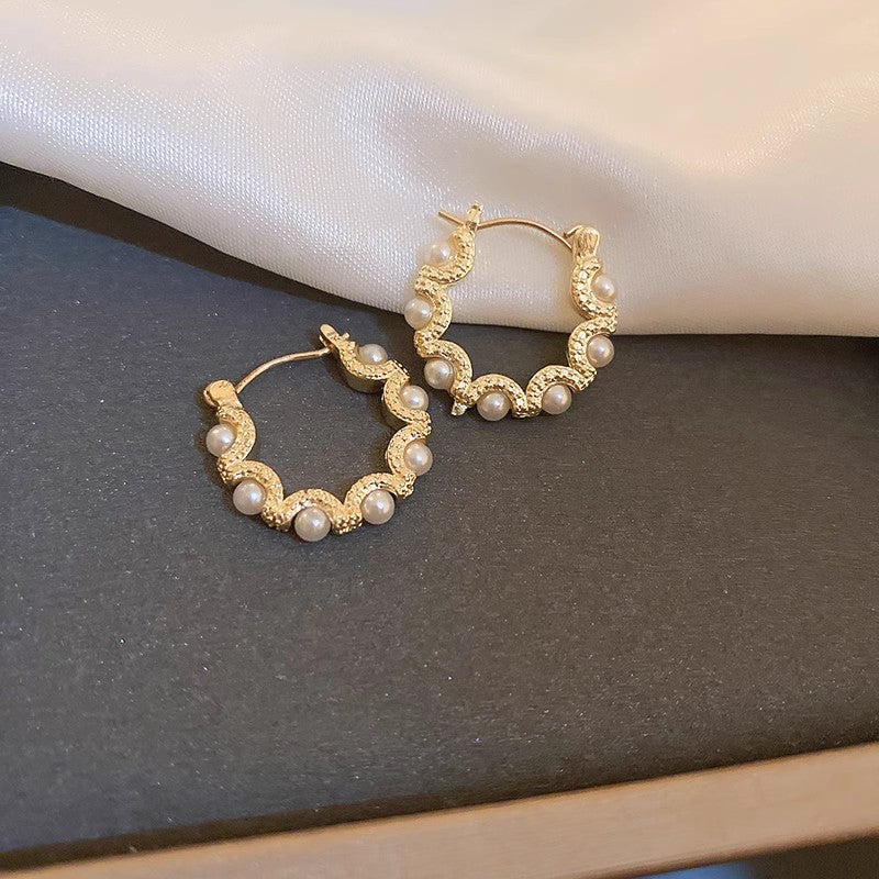 Vintage Handmade Pearl Earring