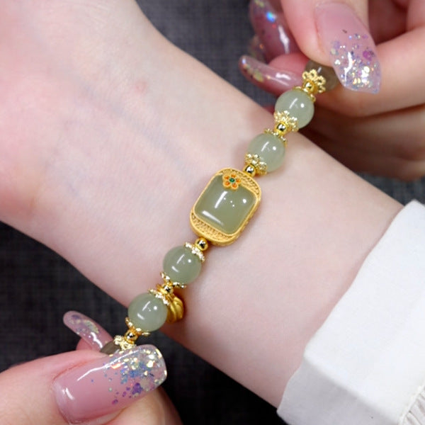 Beautiful Bracelet with Unique Style