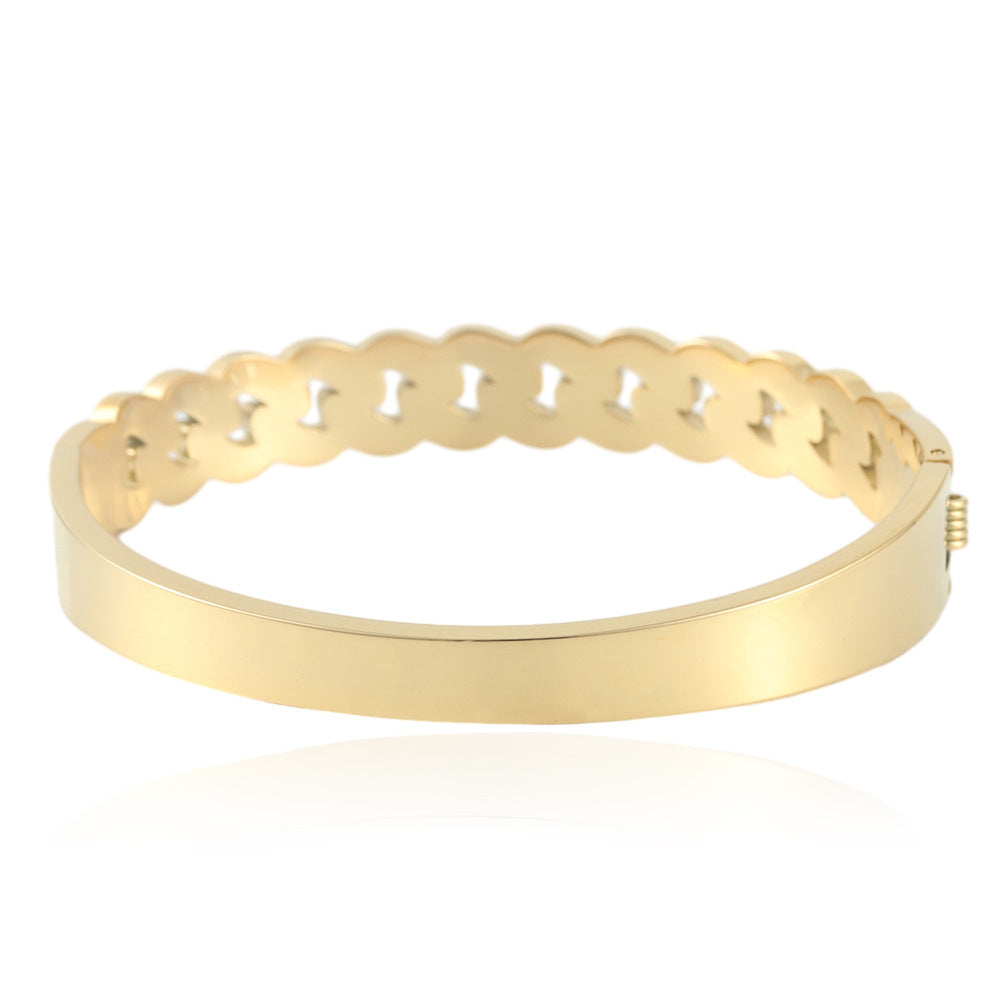 Beautiful Bracelet with Unique Style