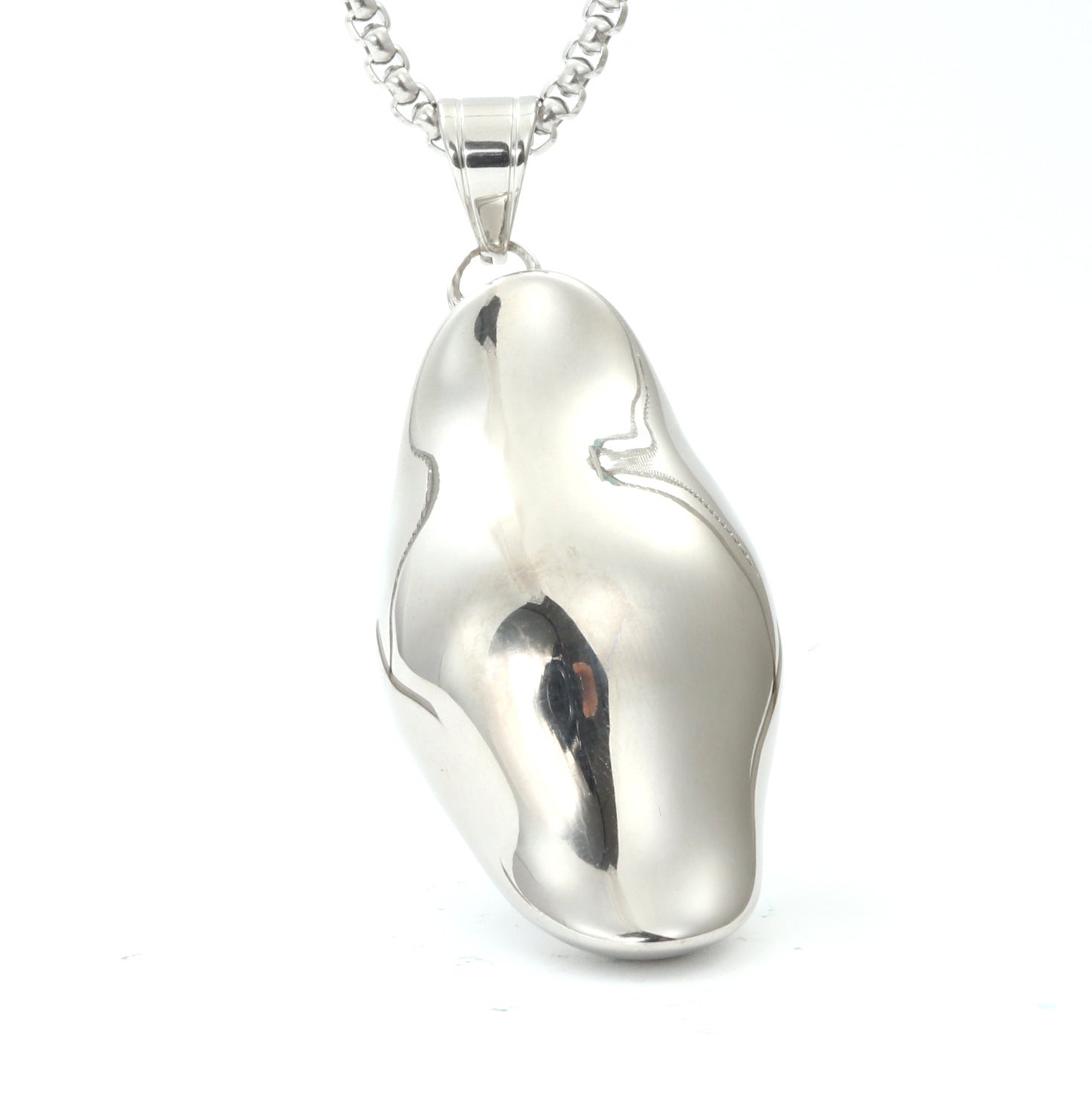 Stunning Necklace for Daily Wear