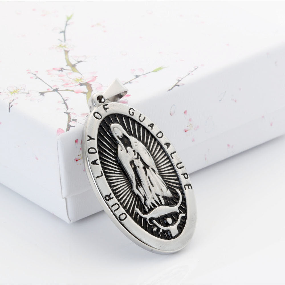 Romantic Necklace for Special Moments