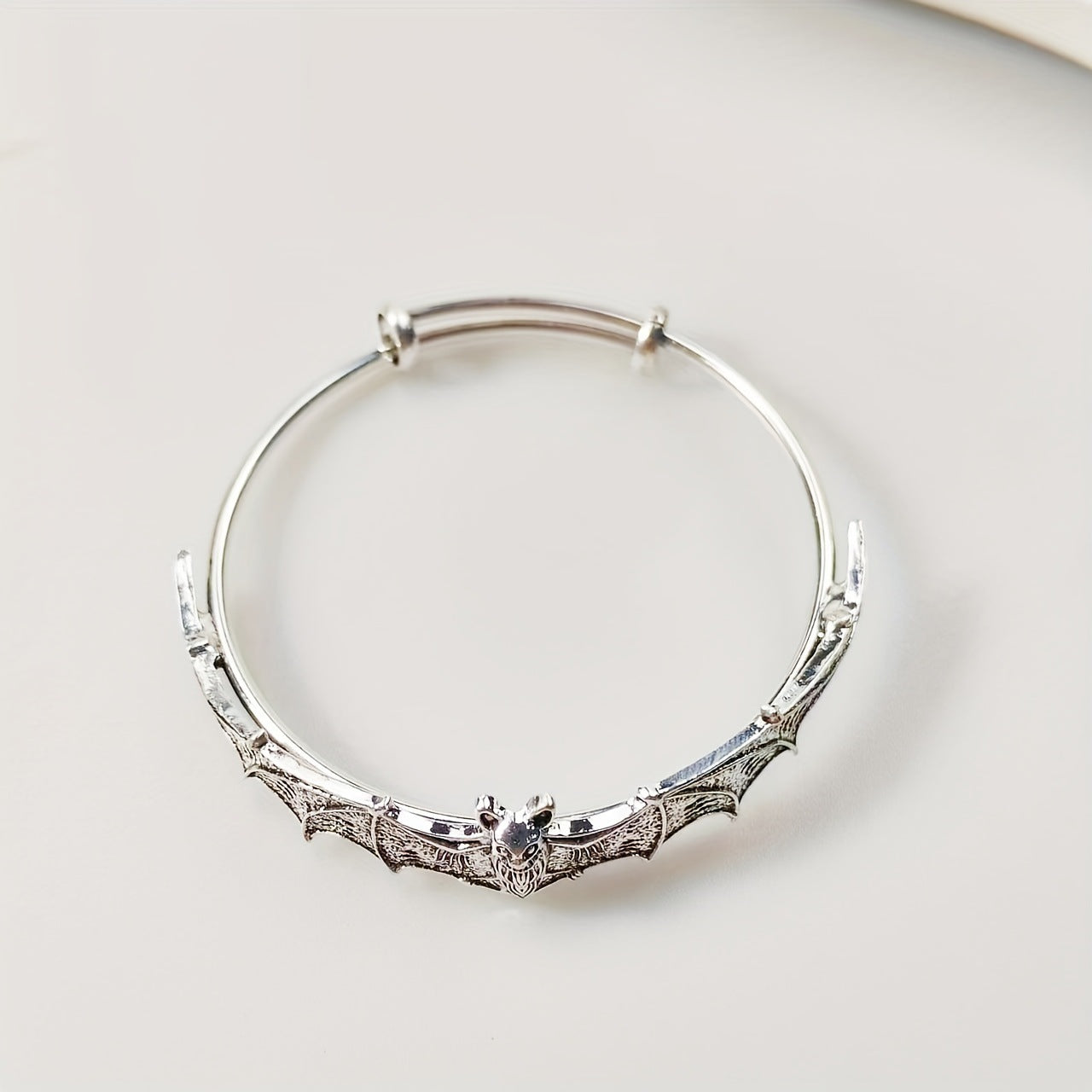 Beautiful Bracelet with Unique Style