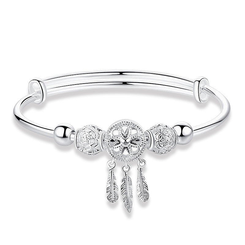 Charming Silver Bracelet for Any Occasion